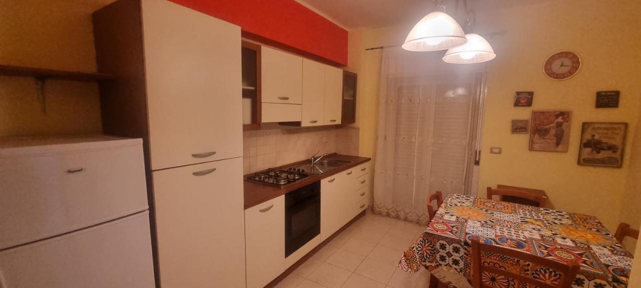 Appartamento In Complesso Sonia Santa Teresa Di Riva Bagian luar foto